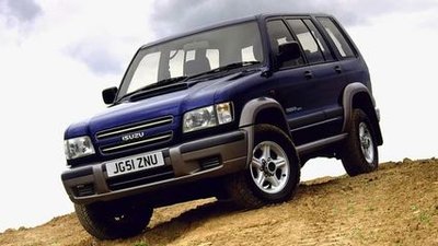 isuzu Trooper.jpg