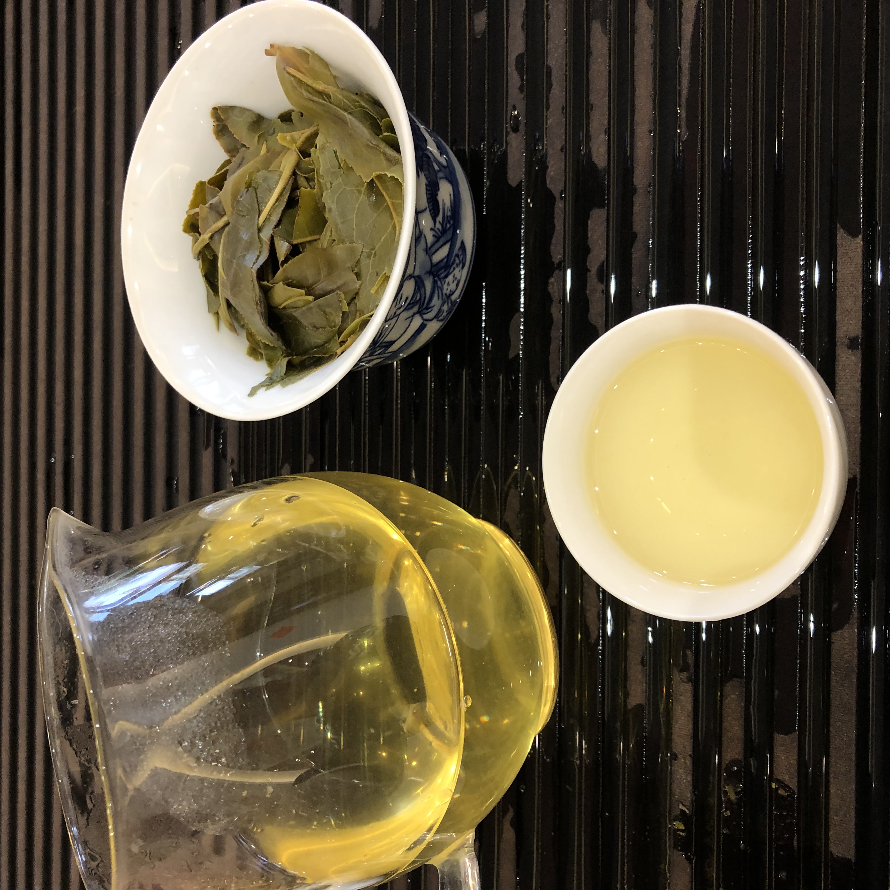 2021昔归早春大黑条！蜜甜香凸显！闻后让人愉悦兴奋！没有什么水味！醇厚度高！汤韵饱满平衡！收敛性好！饮 ...